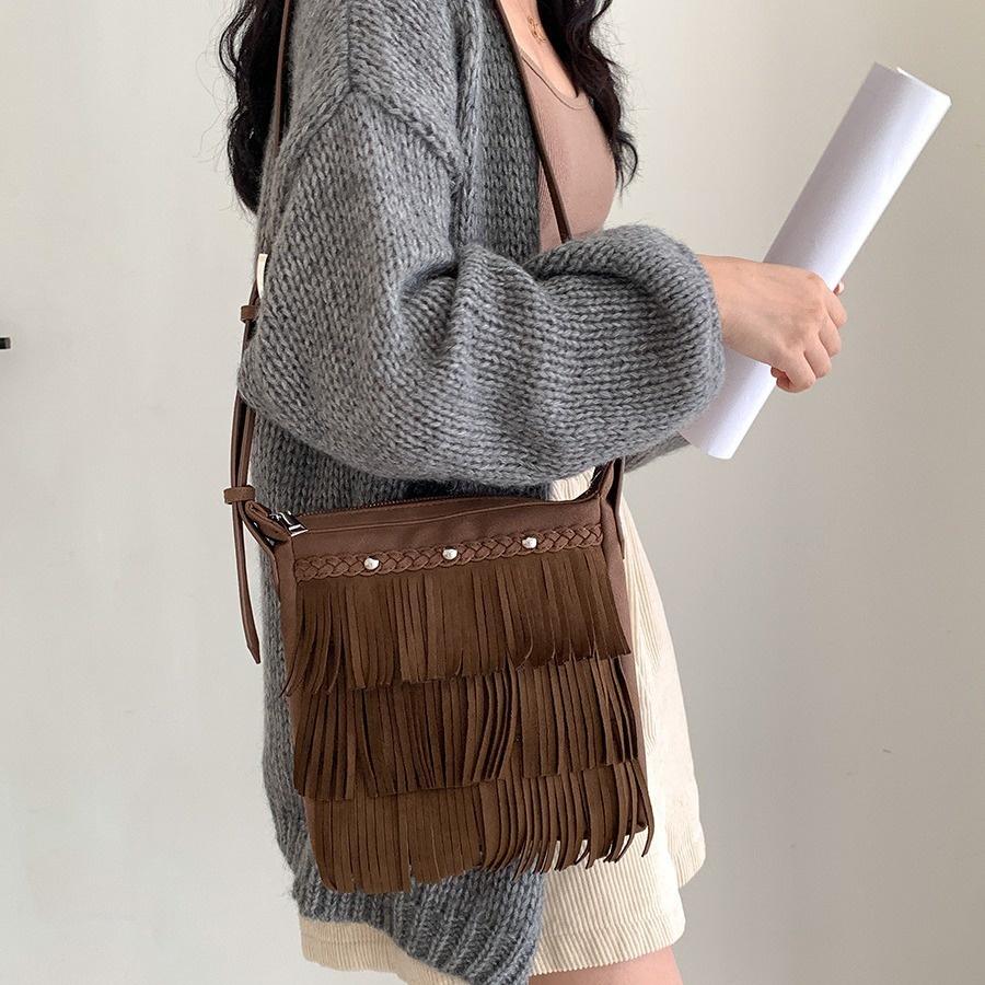 BAGG👾 韓版流蘇包女新款肩背包包秋季款女高級麂皮毛絨 時尚包 休閒百搭包包 母親節禮物-細節圖2