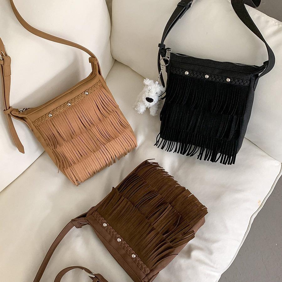 BAGG👾 韓版流蘇包女新款肩背包包秋季款女高級麂皮毛絨 時尚包 休閒百搭包包 母親節禮物-細節圖3