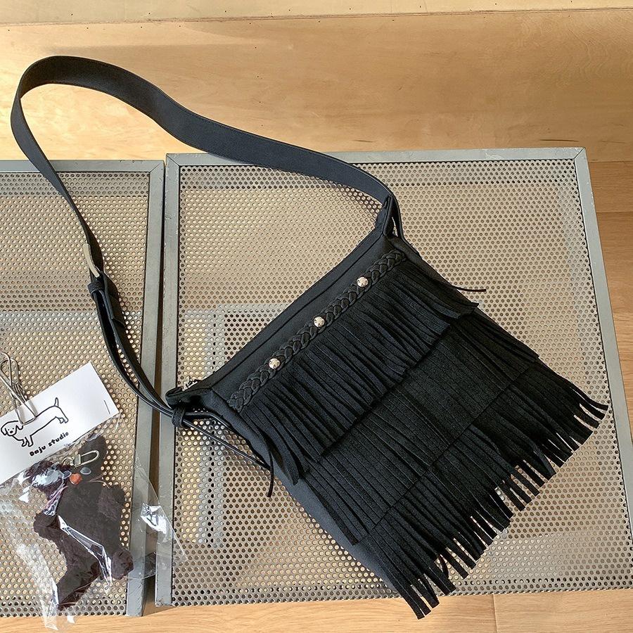 BAGG👾 韓版流蘇包女新款肩背包包秋季款女高級麂皮毛絨 時尚包 休閒百搭包包 母親節禮物-細節圖4