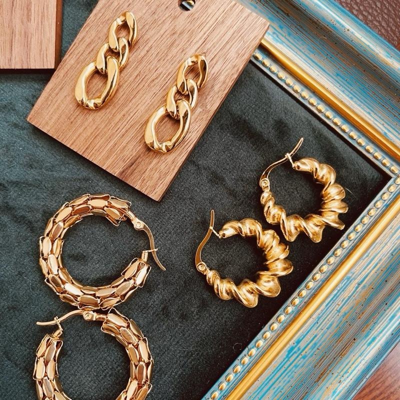 【西班牙羅曼史】CityCape©這座城飾۞歐美羊角港風復古時尚氣質螺旋麻花扭結C形耳環飾品首飾耶誕禮物秋冬時尚設計鈦鋼-細節圖5