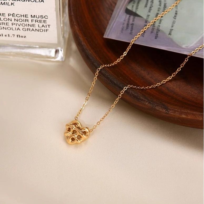 【西班牙之心】CityCape©這座城飾۞高級百搭成熟氣質毛衣鏈時尚編織鏤空愛心韓ins風鍍鈦鋼桃心吊墜項鍊小眾甜美個性-細節圖3