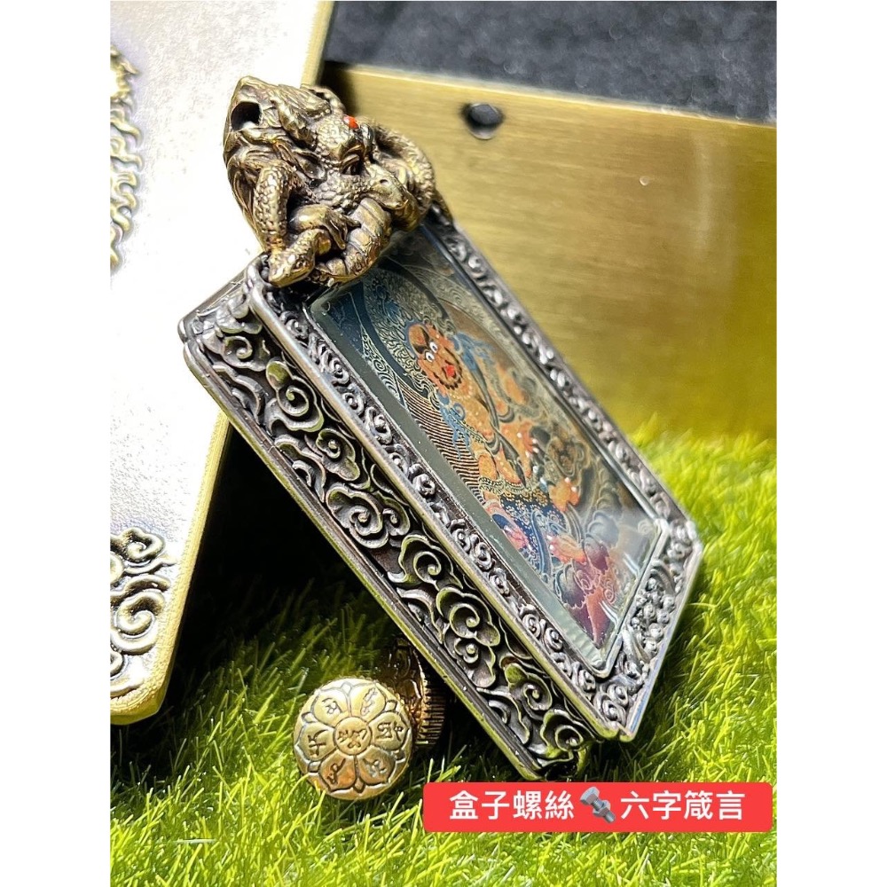 熱貢 細膩畫工 黑唐卡 黃財神 925純銀鑲工-細節圖7