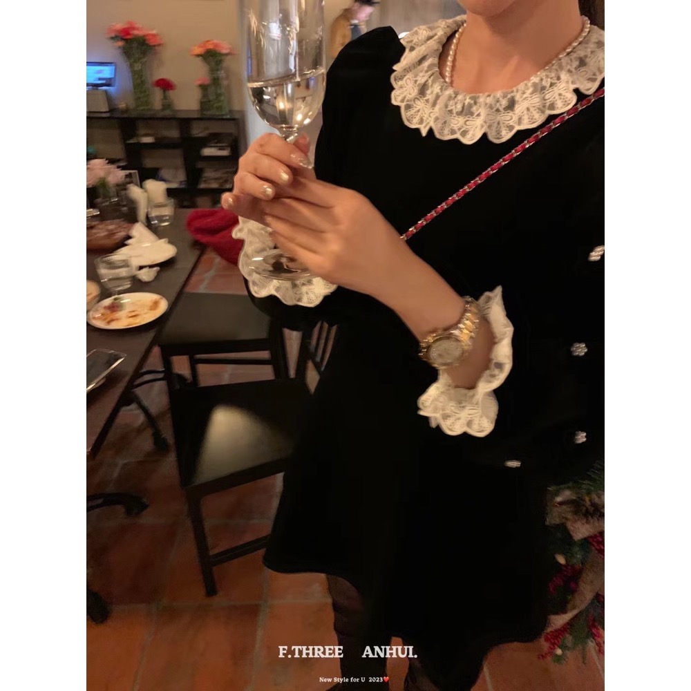 蕾絲珍珠小花洋裝-細節圖9