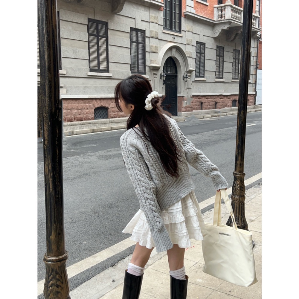 Beneddy🏷️甜美系蝴蝶結開衫外套+吊帶背心+蛋糕裙三件式套裝-細節圖8