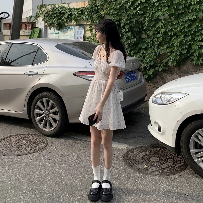 超斬男純欲碎花連衣裙 #背面綁帶的小心機-細節圖3
