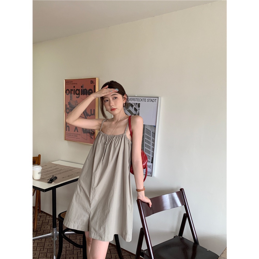 ིྀ 韓國氣質露背系帶褶皺吊帶連體褲-細節圖5