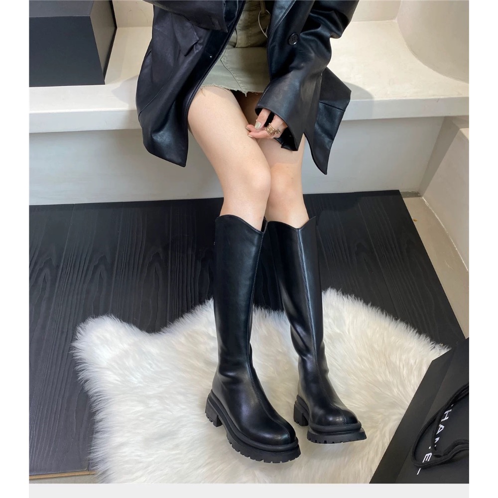 穿搭必備 顯瘦V口長靴-細節圖9