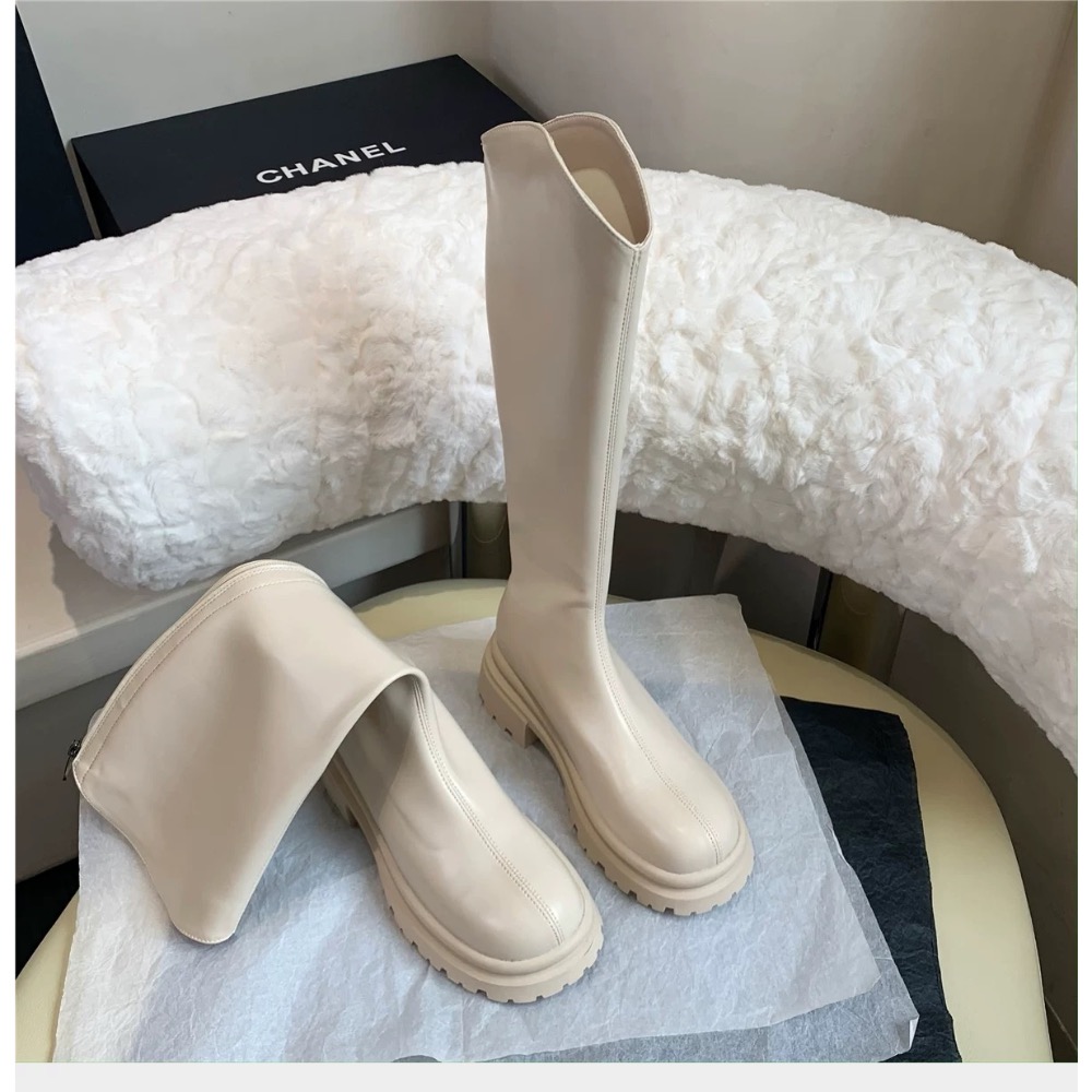 穿搭必備 顯瘦V口長靴-細節圖10