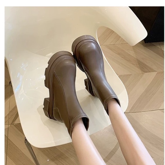 韓系復古厚底瘦瘦馬丁靴-細節圖4