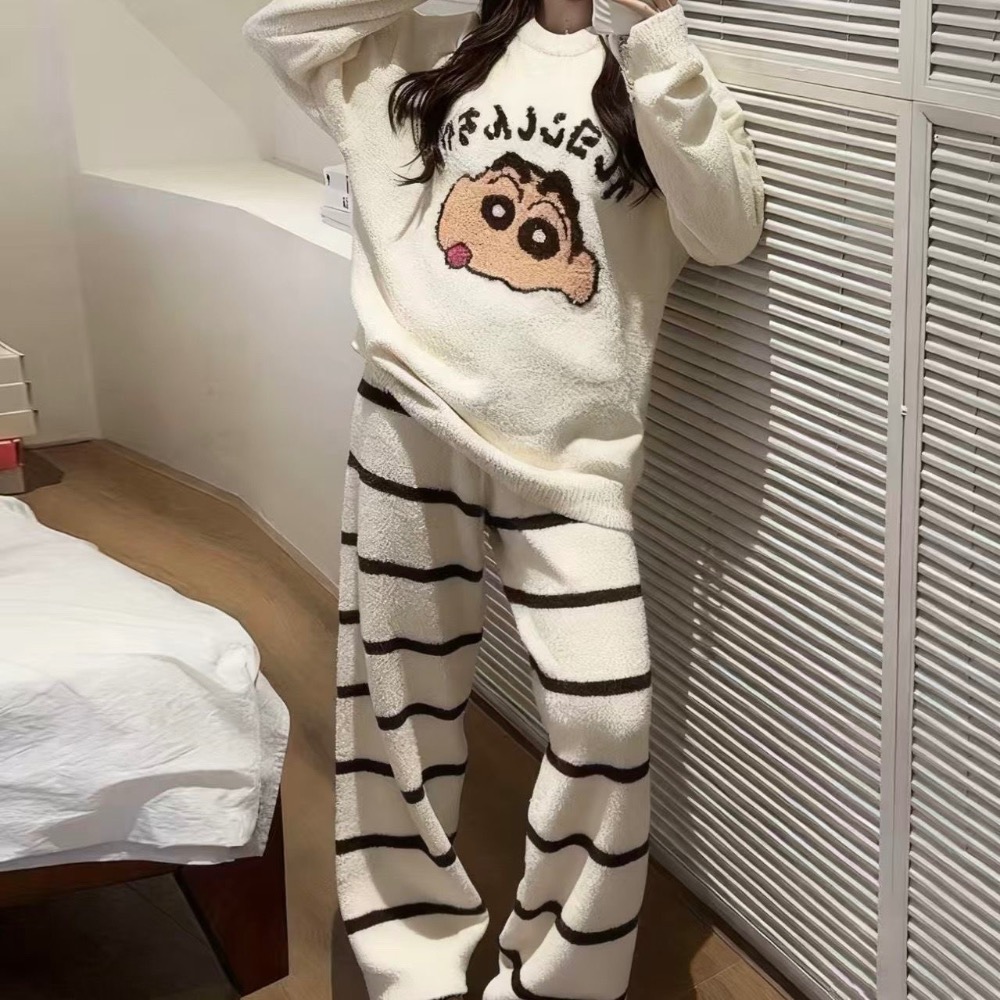 蠟筆小新珊瑚絨居家服-細節圖5