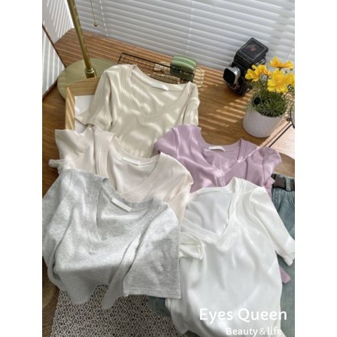 [Eyes Queen]現貨 V領不規則短款上衣 V領短版T恤 短版上衣 短版素T V領素T 素T T恤 短版T恤-細節圖2