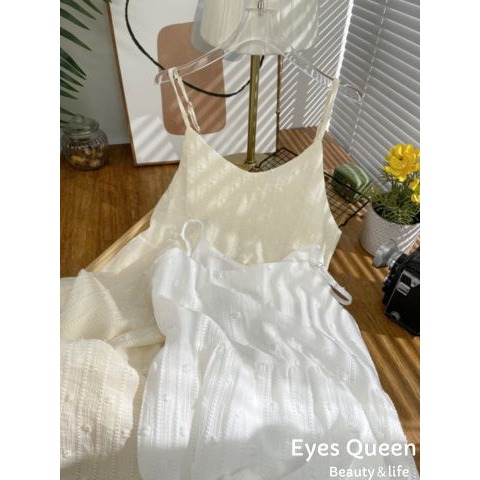 [Eyes Queen]現貨 溫柔風吊帶裙 肩帶可調整洋裝 細肩帶洋裝 洋裝 連身裙 海邊洋裝 渡假洋裝-細節圖7