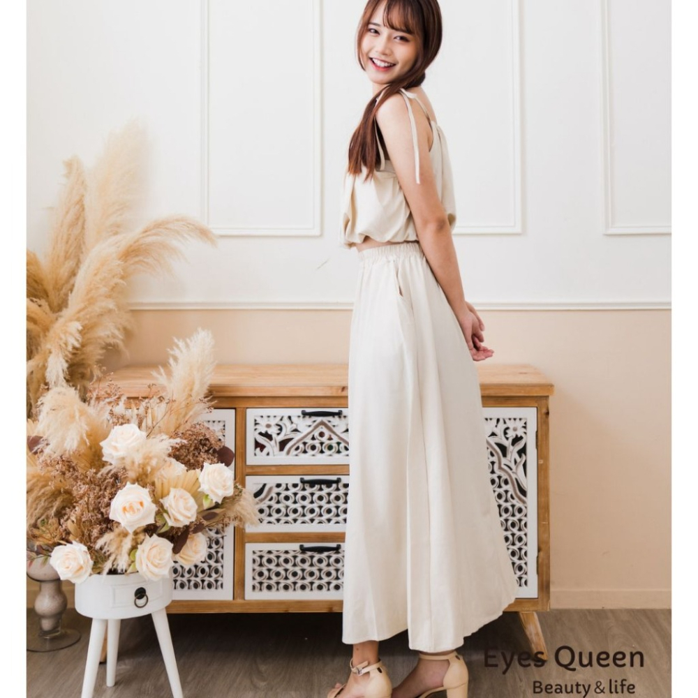 [Eyes Queen] 現貨 浪漫細肩中長裙套裝 綁帶短版上衣 長裙 兩件式套裝 兩件式裙裝 套裝 兩件式洋裝-細節圖7