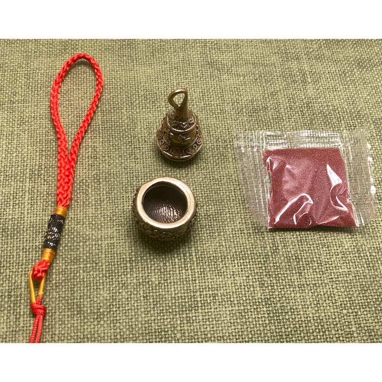 【開運/鎮宅】銅葫蘆＋硃砂 富貴葫蘆 招財 鎮宅 化煞 保平安 3.5cm 黃銅-細節圖3
