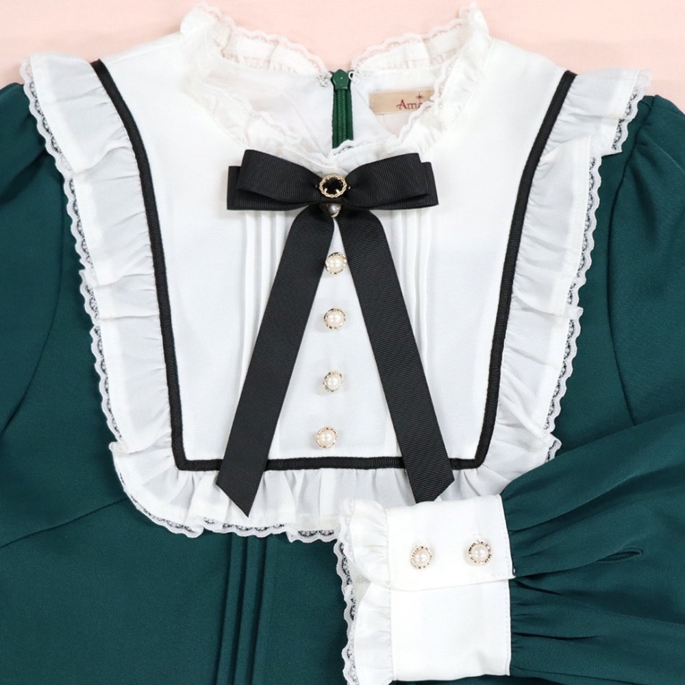 【全新現貨】Amavel Antique Chic スクエアヨークワンピース 綠色 正品 帶吊牌-細節圖2