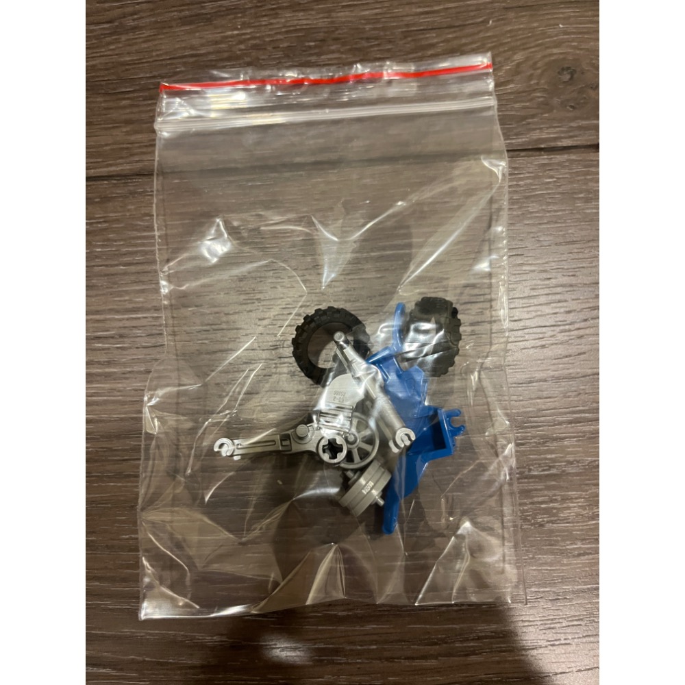 Lego 75918 侏羅紀公園 人偶3隻+機車 全新拆賣-細節圖3