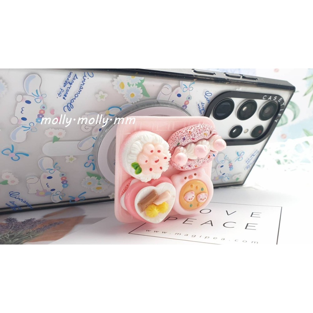 ♥茉茉跟雲♥～食玩系 草莓與小豬 磁吸手機氣囊支架 MagSafe-細節圖2