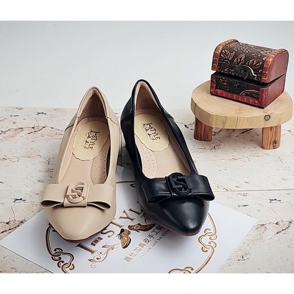 ♀️女：優雅每一步-蝴蝶結尖頭粗跟鞋(杏/黑)-細節圖2