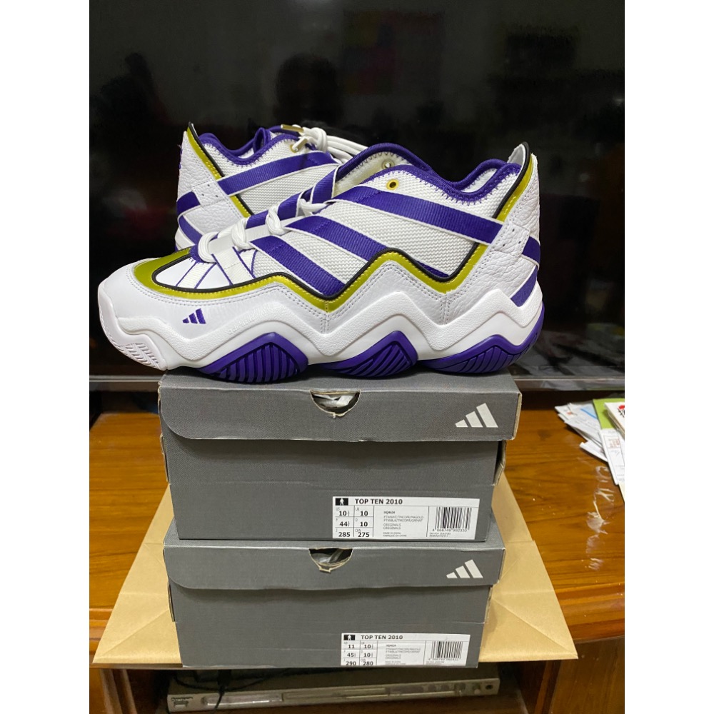 台灣公司貨 adidas 籃球鞋 Top Ten 2010 白 紫金 湖人隊 Lakers Kobe 男鞋 HQ4624-細節圖3