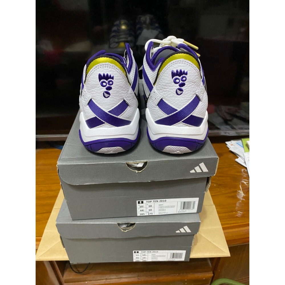 台灣公司貨 adidas 籃球鞋 Top Ten 2010 白 紫金 湖人隊 Lakers Kobe 男鞋 HQ4624-細節圖6