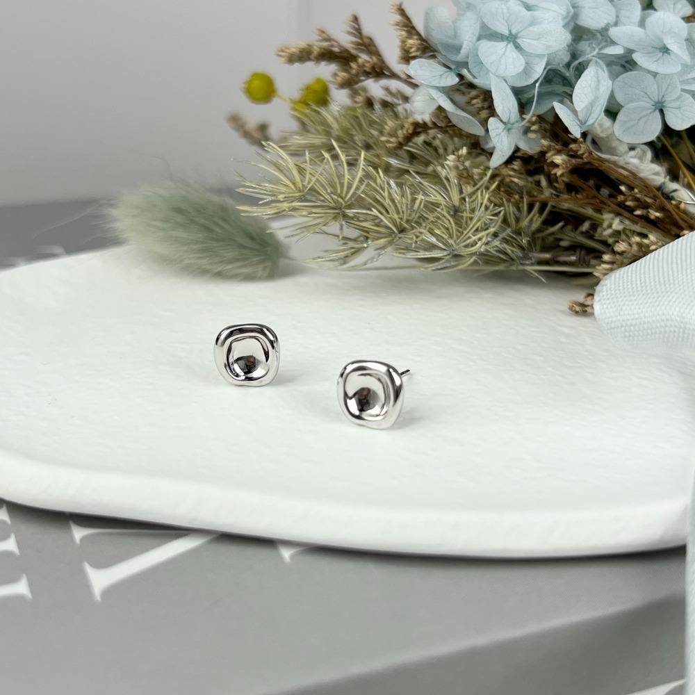 ||董飾 純銀飾品|| 925純銀-小眾 復古 不規則 方塊 純銀耳環-細節圖2