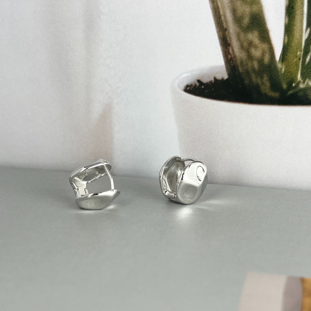 ||董飾 純銀飾品|| 925純銀-亮面 星球 純銀耳環-細節圖5