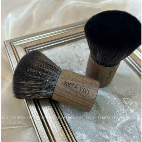*RETA VIVI *美甲粉塵刷 短柄胡桃木 /優質尼龍毛/ 易攜帶 /輕鬆除塵-細節圖3