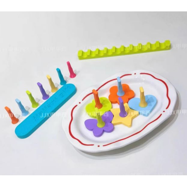 5小甲托+1長甲托+7棋子+1隨機色筆架