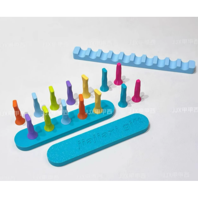 2長甲托+14棋子+1隨機色筆架