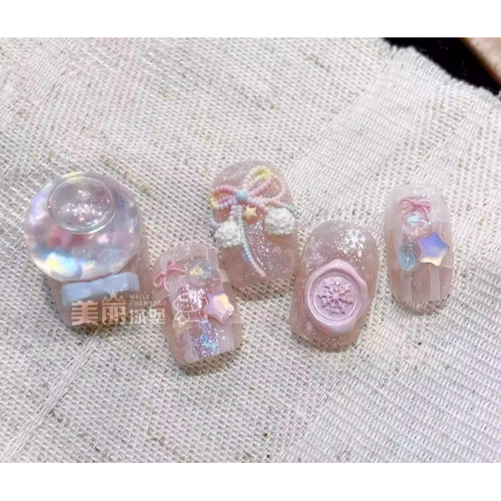 【美麗城堡】毛球蝴蝶結造型 . DIY矽膠模具 .耶誕節雪花鏈條水晶球雕花-細節圖3