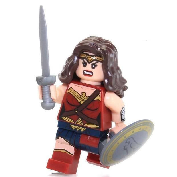 LEGO 樂高 超級英雄人偶 神奇女侠  sh221  含武器盾牌 76046 絕版-細節圖3