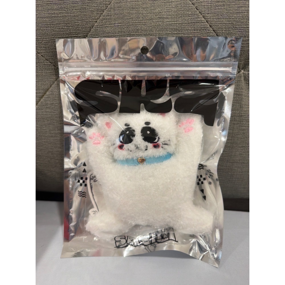 菲設計🐱吊飾（含一張貼紙）