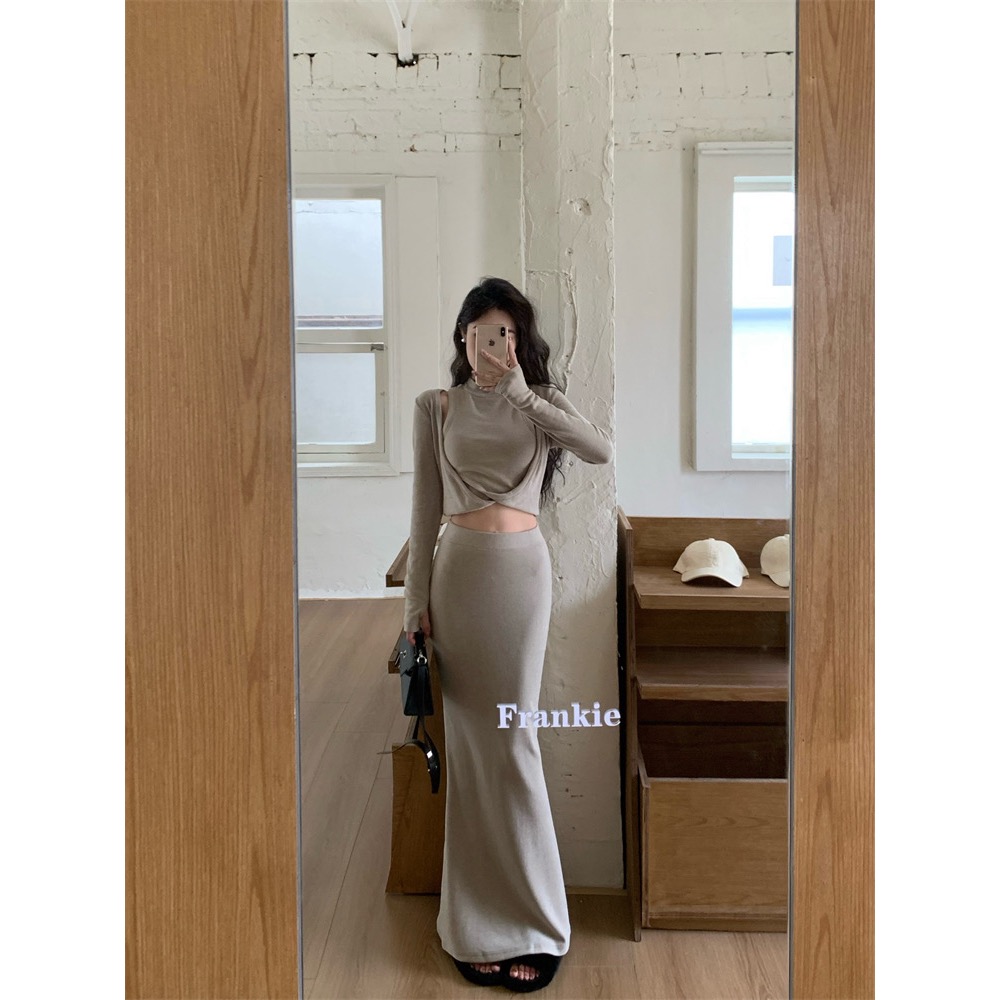 設計感氣質魚尾裙套裝-細節圖3