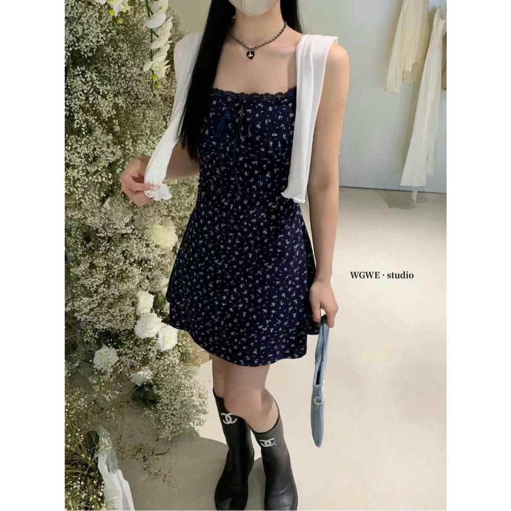 碎花吊帶洋裝+外搭外套-細節圖5