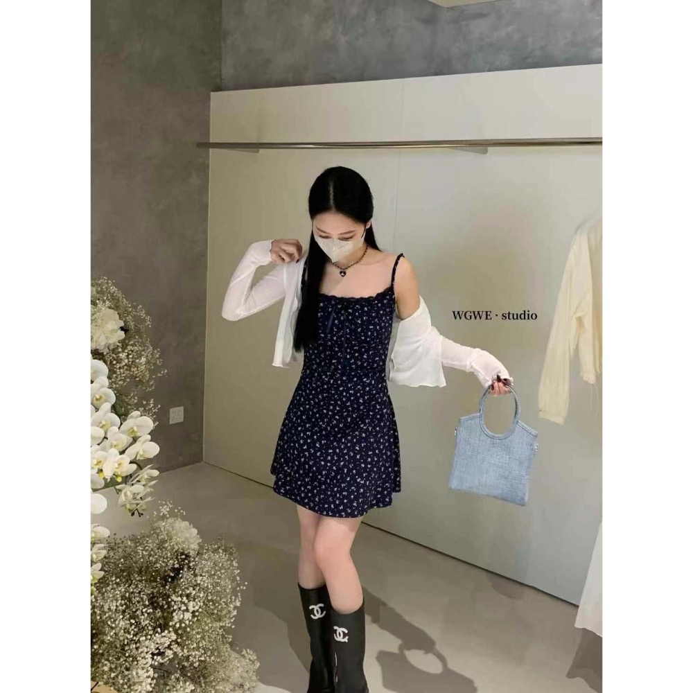 碎花吊帶洋裝+外搭外套-細節圖6