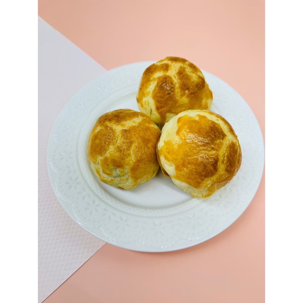 菠蘿酥酥蛋黃酥~6入手提禮盒-細節圖2
