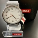 【天美時｜全新】現貨 TIMEX 手錶 石英錶 女錶 冷光功能 2色可選 帆布錶｜Little Bee 小蜜蜂精品-規格圖2