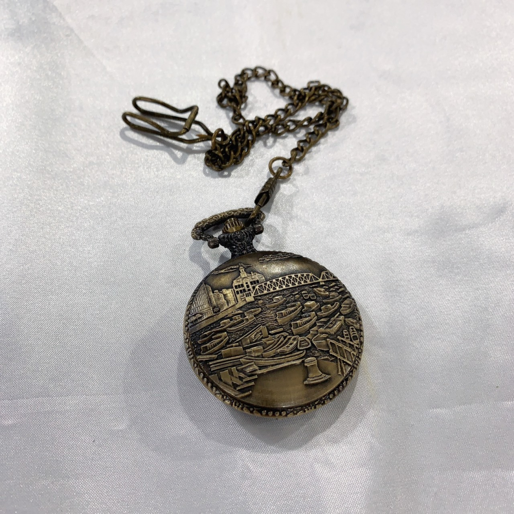 (4色可選)(Little bee小蜜蜂精品)POLO GEORGE ARIES 懷舊老貨 仿舊雕花復古懷錶-細節圖8