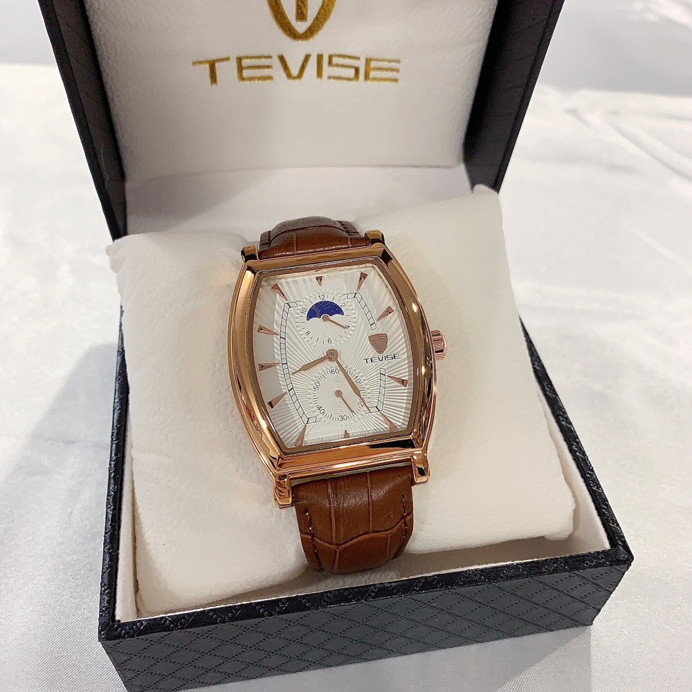 【特維斯｜全新】現貨 TEVISE 手錶 石英錶 男錶 5色可選 酒桶錶 日月相 皮錶｜Little Bee 小蜜蜂精品-細節圖2