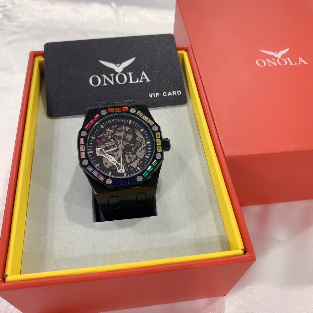 【ONOLA｜全新】現貨 機械錶 男錶 手錶 2色可選 鑽框 八角款 橡膠錶 推薦｜Little Bee 小蜜蜂精品-細節圖2