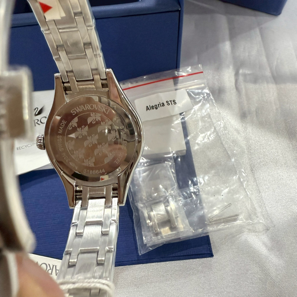 【施華洛世奇｜全新】現貨 SWAROVSKI 手錶 石英錶 女錶 5188844 鋼錶｜Little Bee 小蜜蜂精品-細節圖5