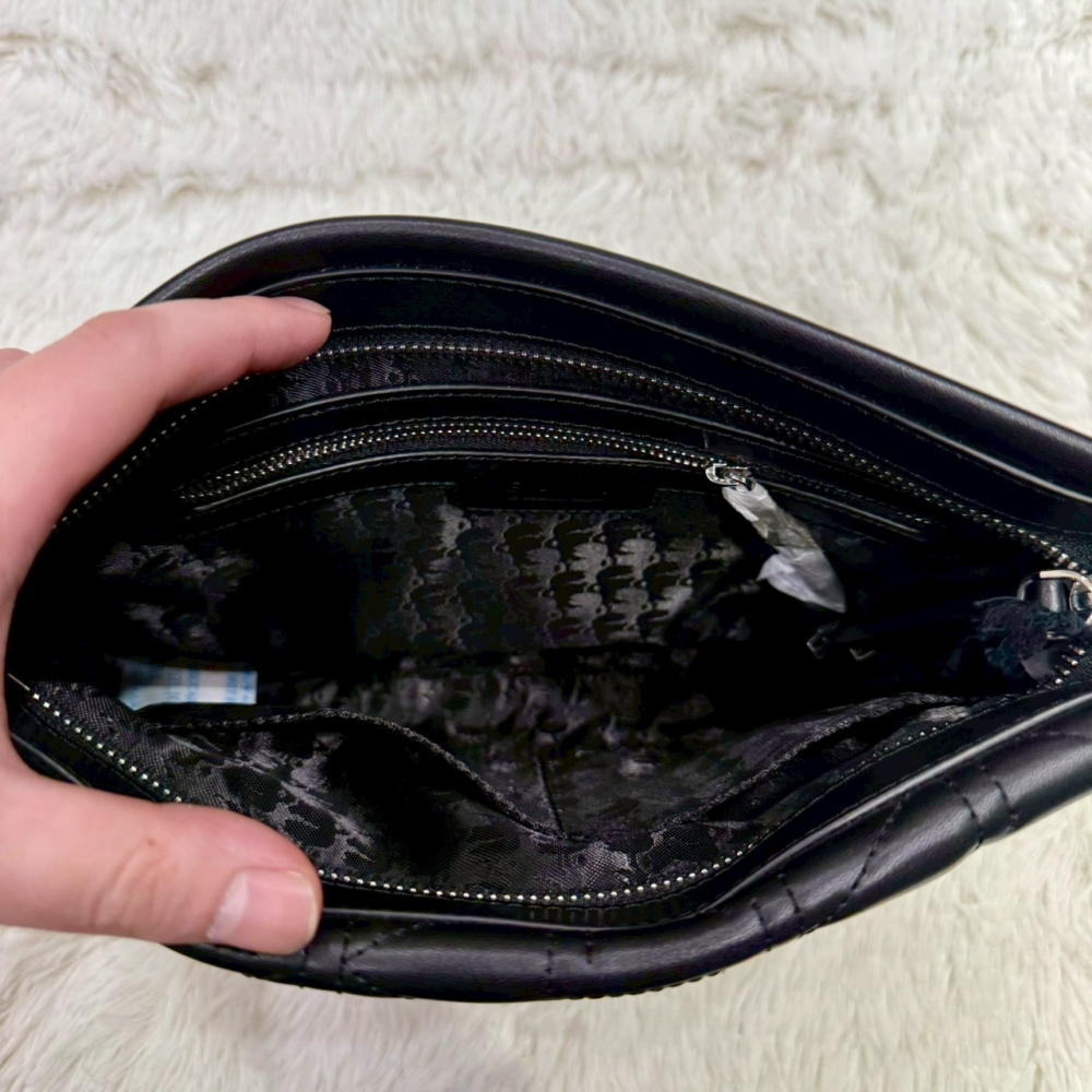 【卡爾｜全新】現貨 KARL LAGERFELD 包包 手拿包 銀標 刺繡 LK｜Little Bee 小蜜蜂精品-細節圖2