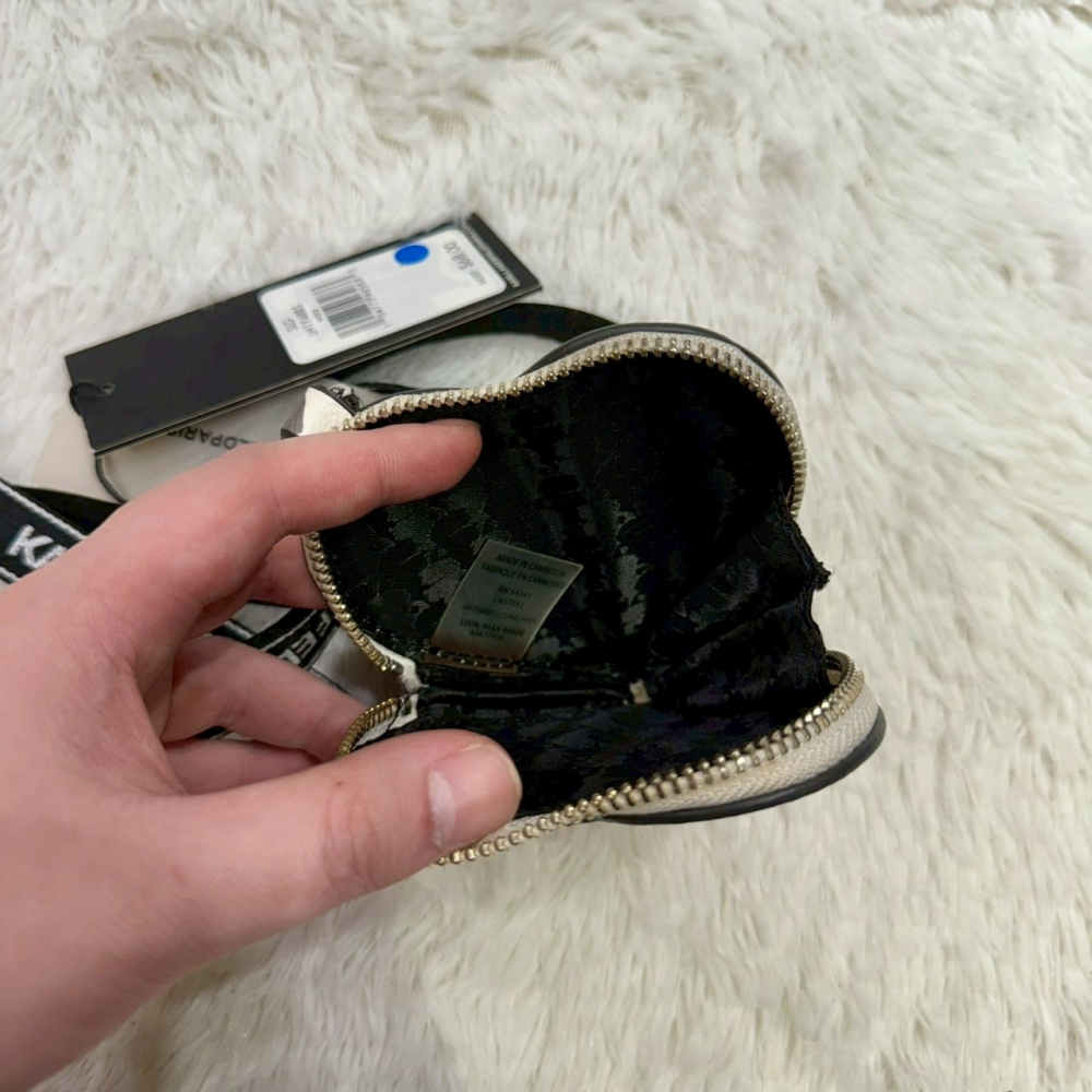 【卡爾｜全新】現貨 KARL LAGERFELD 錢包 零錢包 銀標 愛心 可掛脖｜Little Bee 小蜜蜂精品-細節圖3