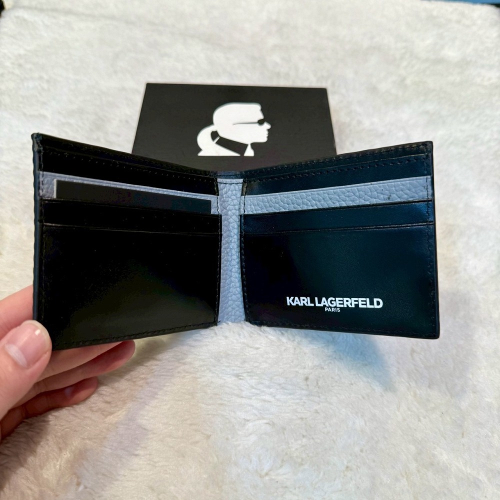 【卡爾｜全新】現貨 KARL LAGERFELD 短夾 禮盒組 八卡短夾｜Little Bee 小蜜蜂精品-細節圖2