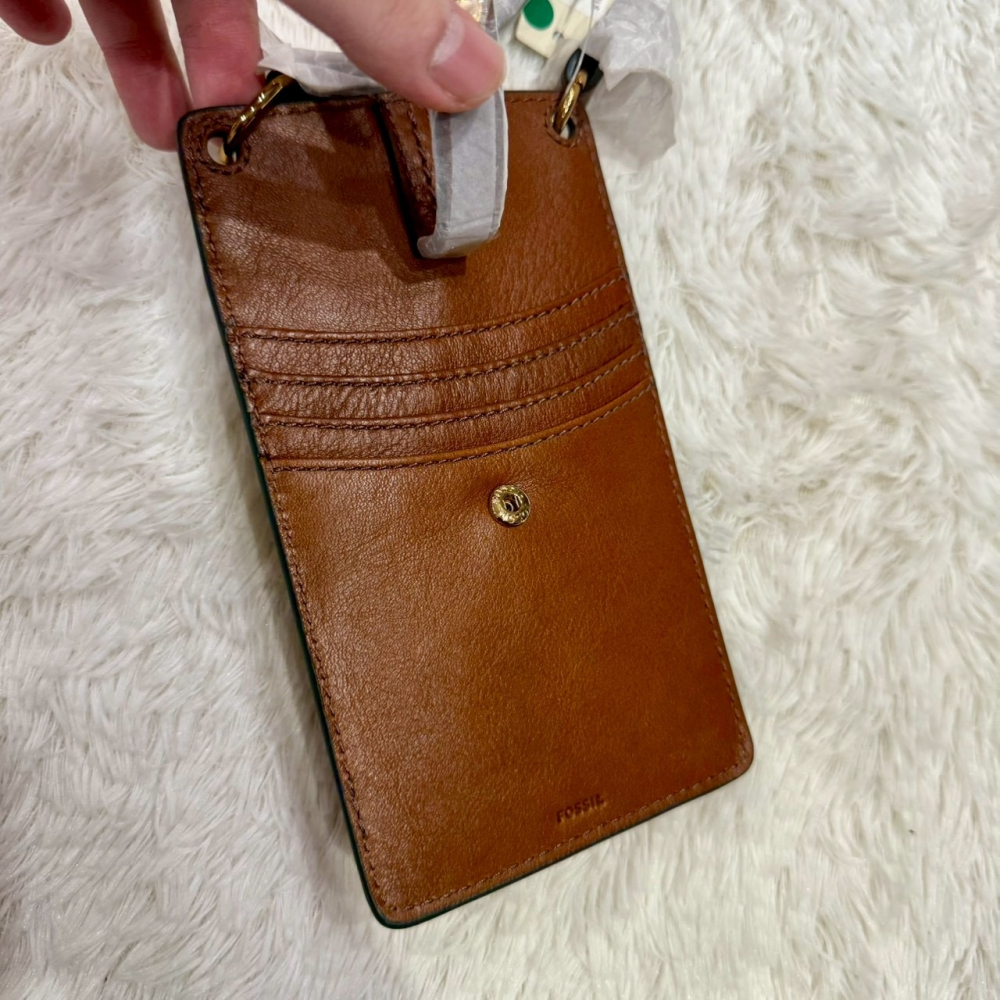 【化石｜全新】現貨 FOSSIL 包包 手機包 軟皮 咖色 斜背包｜Little Bee 小蜜蜂精品-細節圖3