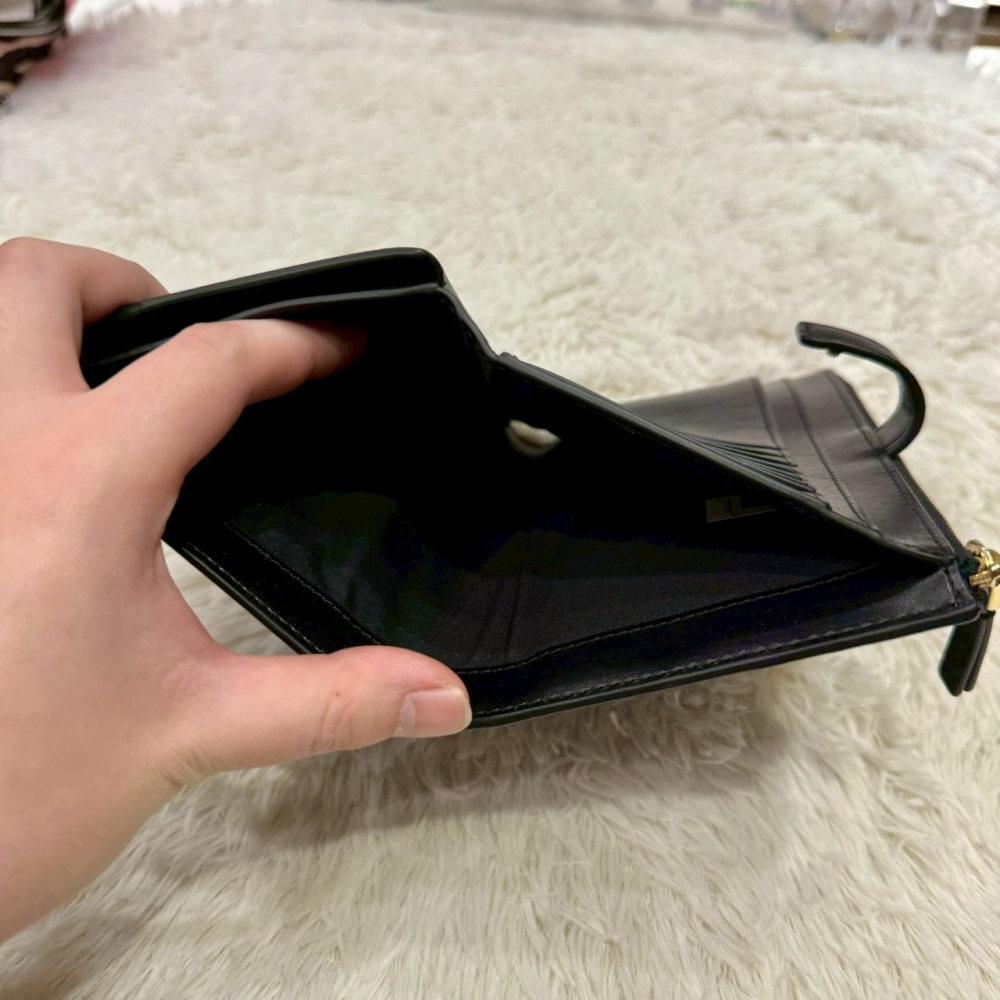 【MJ｜全新】現貨 MARC JACOBS 錢包 多功能夾 專櫃款 素色 滑面 手機夾｜Little Bee 小蜜蜂精品-細節圖4