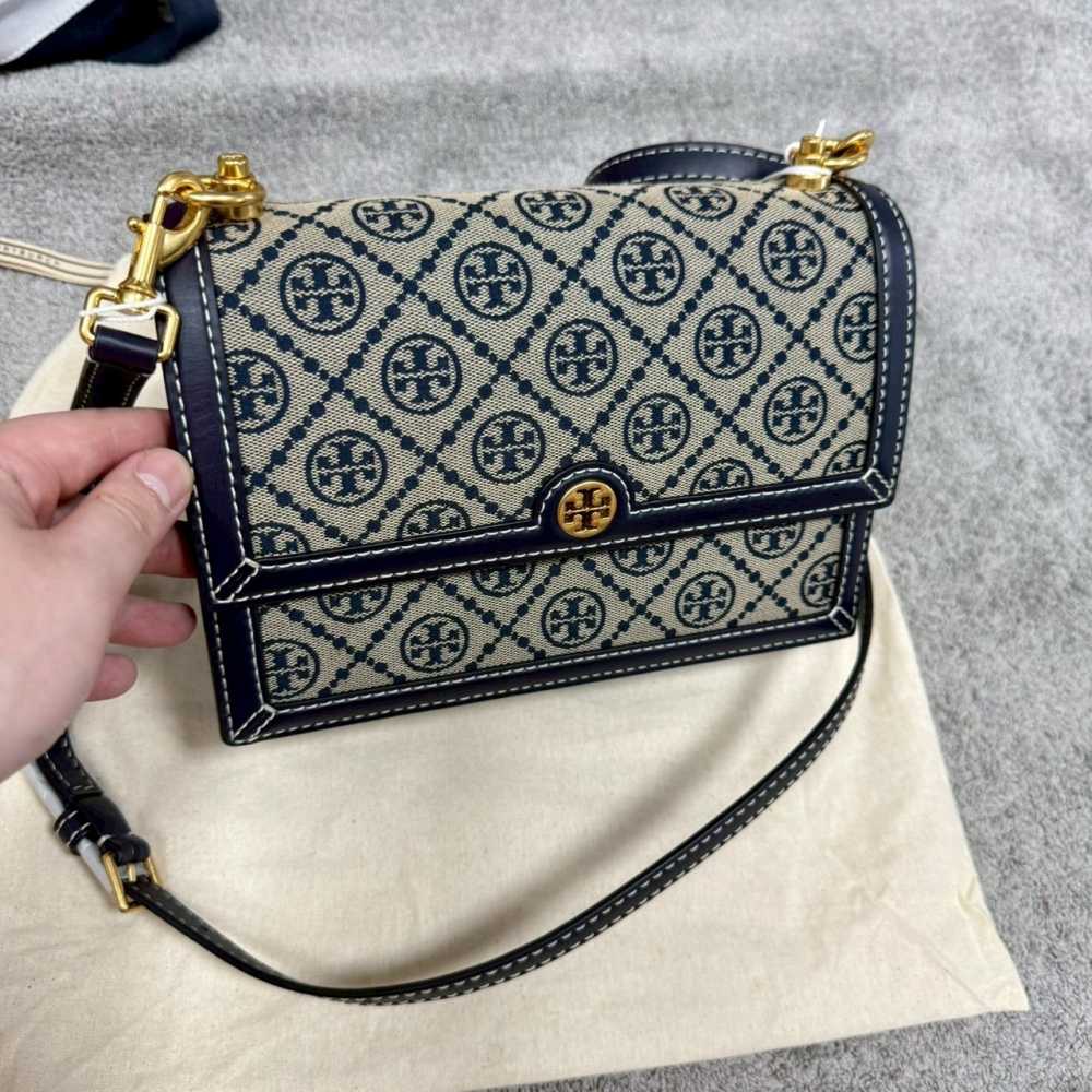 【TB｜全新】庫存先詢問 TORY BURCH 風琴包 專櫃款 滿版 緹花布 斜背包｜Little Bee 小蜜蜂精品-細節圖2
