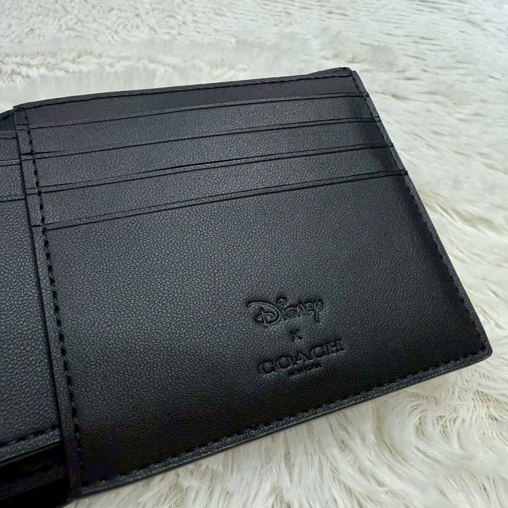 【蔻馳｜全新】現貨 COACH 錢包 短夾 二合一 迪士尼 聯名款 卡片夾 八卡短夾｜Little Bee 小蜜蜂精品-細節圖4