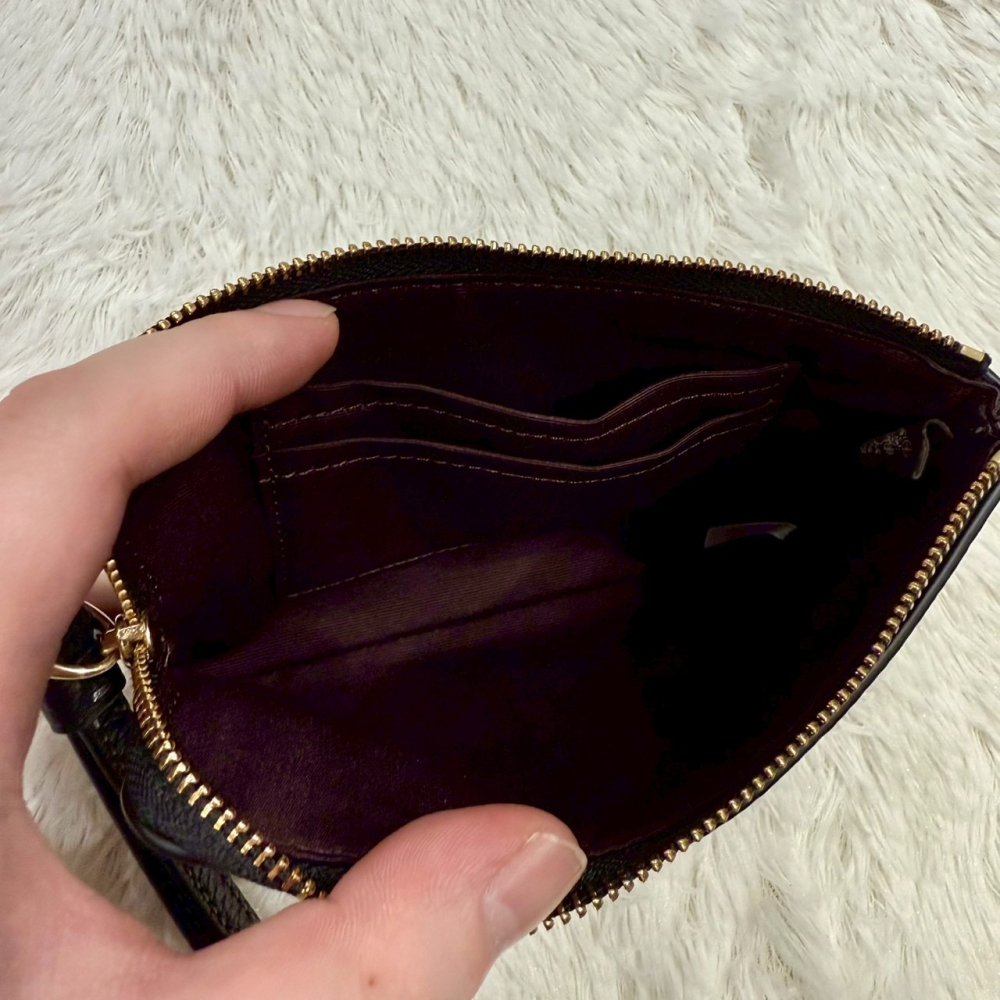【蔻馳｜全新】現貨 COACH 錢包 手拿包 小號 小標 荔枝紋 小手拿包 零錢包｜Little Bee 小蜜蜂精品-細節圖2