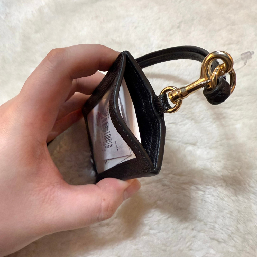 【蔻馳｜全新】現貨 COACH 證件套 防刮紋 素色 小標 識別證 經典款｜Little Bee 小蜜蜂精品-細節圖3